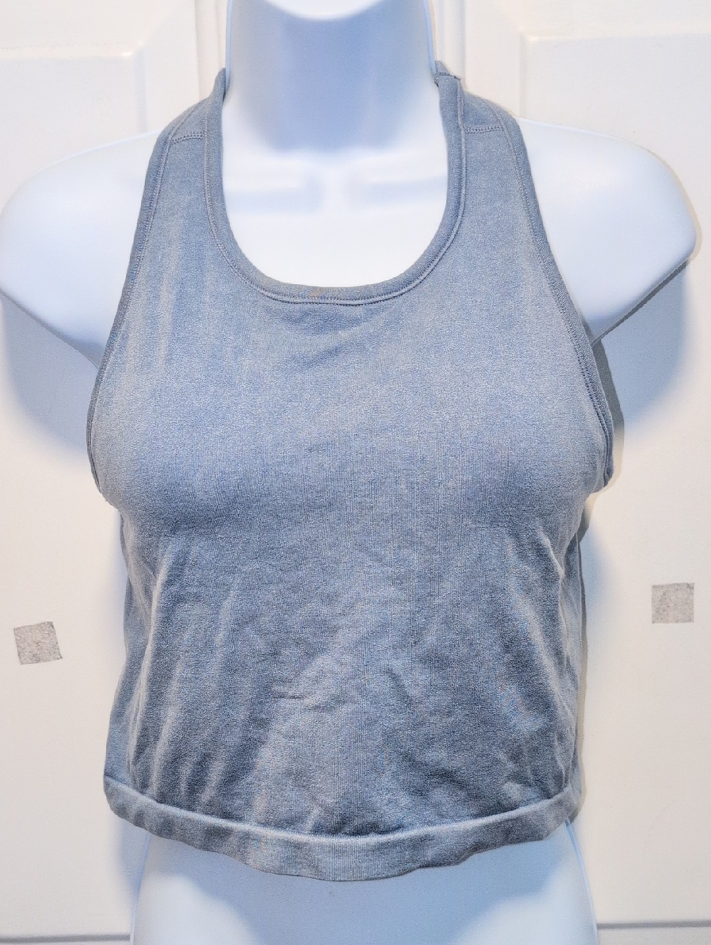 Yogalicious Nicola Seamless Crop Tank in Stone Wash Blue